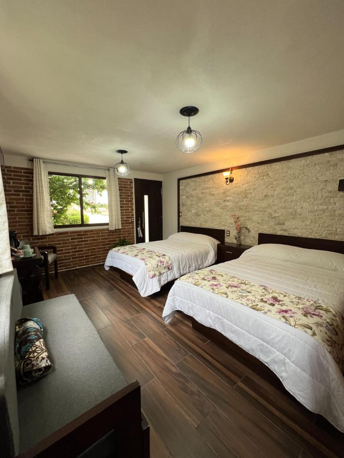 El Descanso Casa-Hotel Zacatlan. Eksteriør bilde